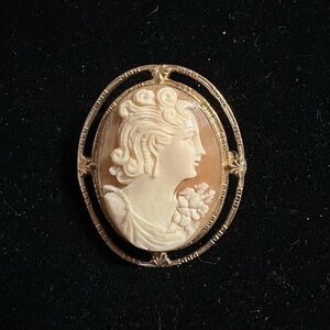 1960's Vintage 12k Gold Filled Cameo Pin Pendant